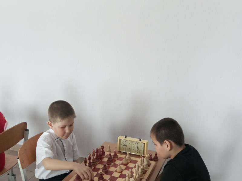 Турнир по шахматам.